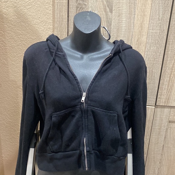 Brandy Melville Zip Up - Picture 2 of 2
